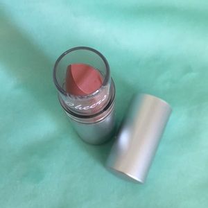 Pur Lipstick in “Smooth Talker”